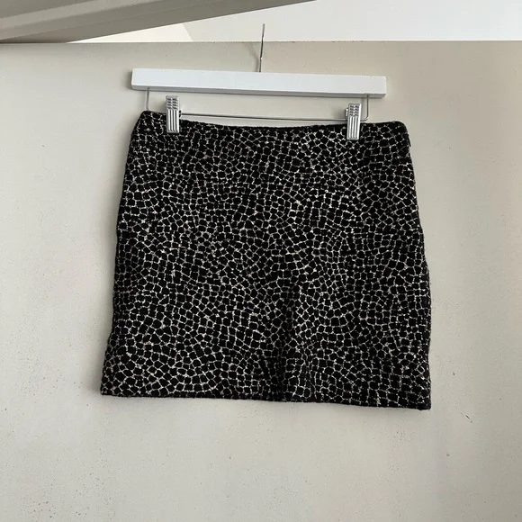 Diane Von Furstenberg Black & Gold Mini Skirt - Picture 2 of 4